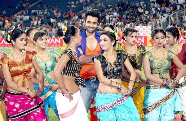 Jackky Bhagnani