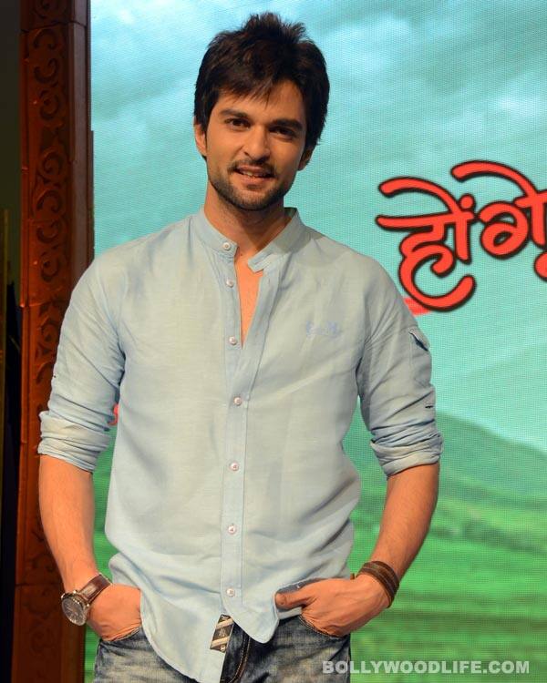 <b>Raqesh Vashisht aka Rohan of Hongey Judaa Na Hum</b>
<br><br>
As such I don’t believe on this day. But I salute them and feel proud of the women of India. I love all the women who are in my life.
