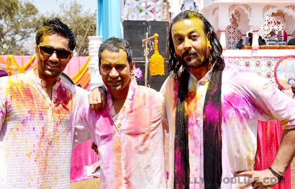 Vishal Karwal, Dinesh Lal Yadav, Santosh Shukla