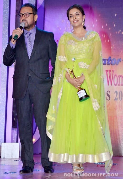 Gallery: Gr8 Women’s Achievers Awards 2013: Farah Khan, Asin, Prachi Desai attend the do – View pics Gulshan Grover and Asin Thottumkal