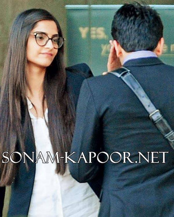 Gallery: Sonam Kapoor and Ayushmann Khuranna on the sets of Yash Raj Films’ next: View pics!