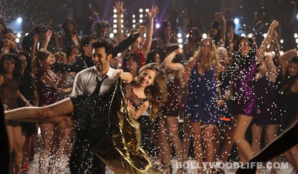 Yeh Jawaani Hai Deewani song Badtameez dil pics: Ranbir Kapoor pours champagne over Deepika Padukone!