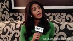 Mallika Sherawat at Variety studio: The babe makes a fool of herself!