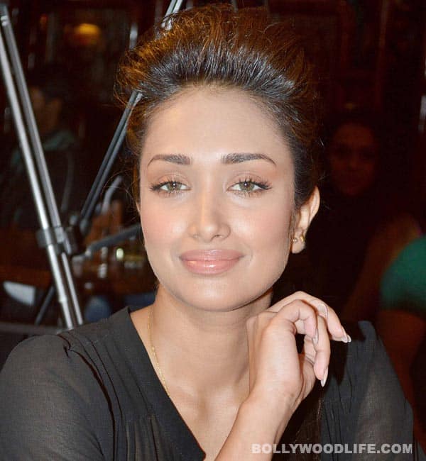 Jiah Khan had attempted suicide eight months ago, say cops Jiah Khan had attempted suicide eight months ago, say cops