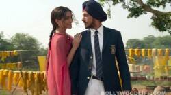 Sonam Kapoor and Farhan Akhtar in Bhaag Milkha Bhaag