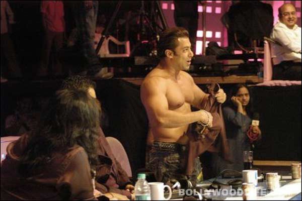 salman-khan-mental-sets120613
