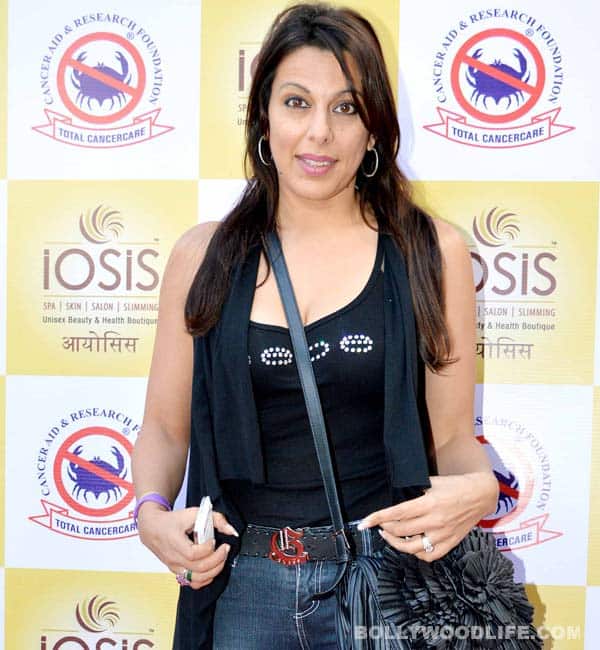 Pooja Bedi in reality show Pooja Bedi in reality show