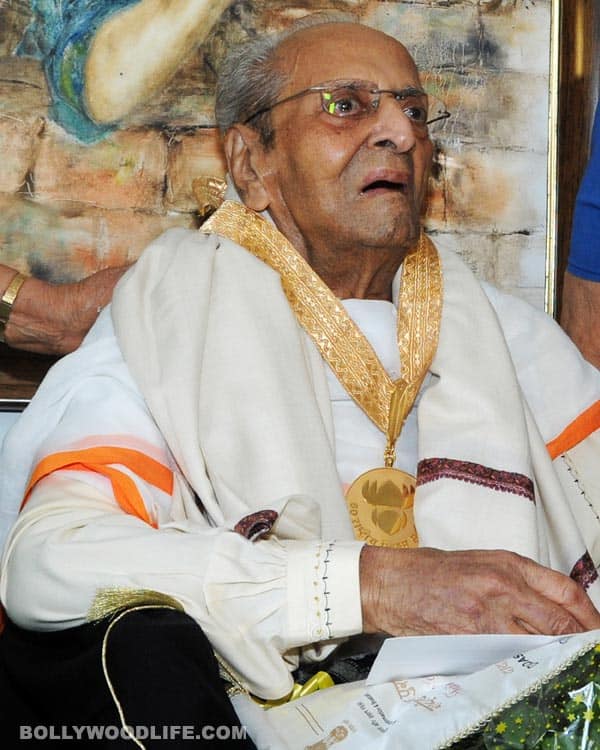 Veteran actor Pran’s last rites to take place at Shivaji Park crematorium Veteran actor Pran’s last rites to take place at Shivaji Park crematorium