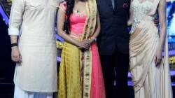 SRK and Deepika on Indian Idol junior