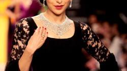 Karisma Kapoor in love again