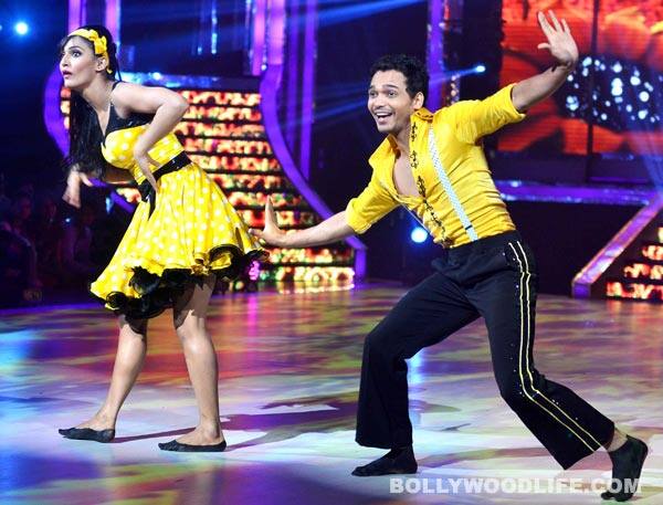 Is Mukti Mohan out of Jhalak Dikhhla Jaa? Is Mukti Mohan out of Jhalak Dikhhla Jaa?
