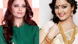 Aishwarya Rai Bachchan and Manju Warrier in Kalyan Jewellers ad