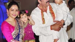 Sanjay Dutt and Manyata host mata ki chowki