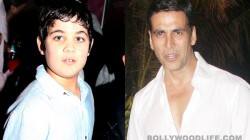 Where does Akshay Kumar plan to take Twinkle Khanna and his kids?