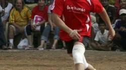 Will Salman Khan support a football team?