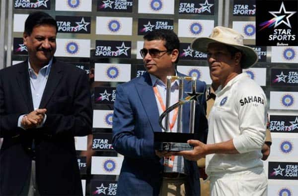 STAR India CEO Uday Shankar Awards Sachin first Star Sports Believe Award STAR India CEO Uday Shankar Awards Sachin first Star Sports Believe Award