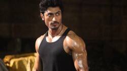 Vidyut Jamwal saves a stuntman on the sets of Bullett Raja! Watch video
