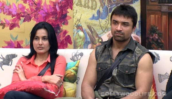 Kamya-and-Ajaz-while-watching-the-footage