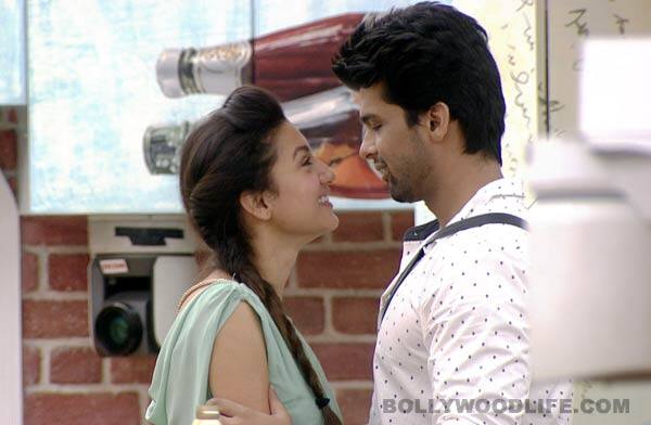 Kushal-and-Gauahar-(2)