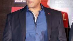 Salman Khan to host Renault Star Guild Awards
