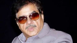 Shatrughan Sinha furious with the makers of Ke Bani Crorepati