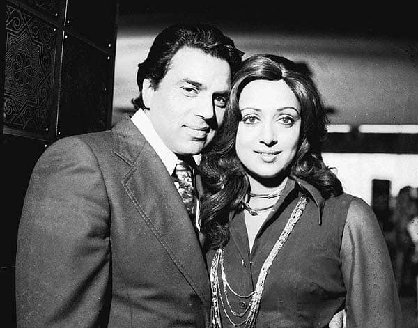 Hema Malini: One has to be child-like always, like Dharamji! Hema Malini: One has to be child-like always, like Dharamji!