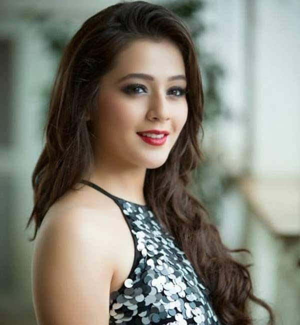 Is Priyal Gor not getting enough work in television? - priyal-gor-photoshoot4