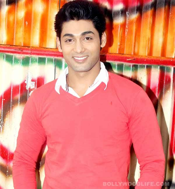 What did Ruslaan Mumtaz’s fan do for him?