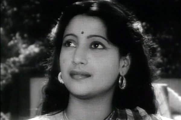 Suchitra Sen under observation but stable Suchitra Sen under observation but stable
