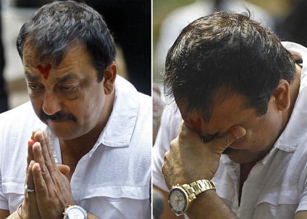 Sanjay Dutt’s parole extension comes under Central government scanner Sanjay Dutt’s parole extension comes under Central government scanner