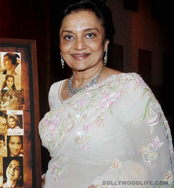 After Lata Mangeshkar, Asha Parekh dies on Twitter After Lata Mangeshkar, Asha Parekh dies on Twitter