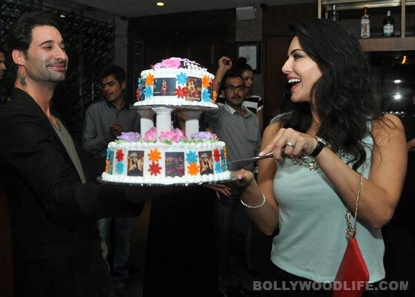 Daniel-Webber-&-Sunny-Leone
