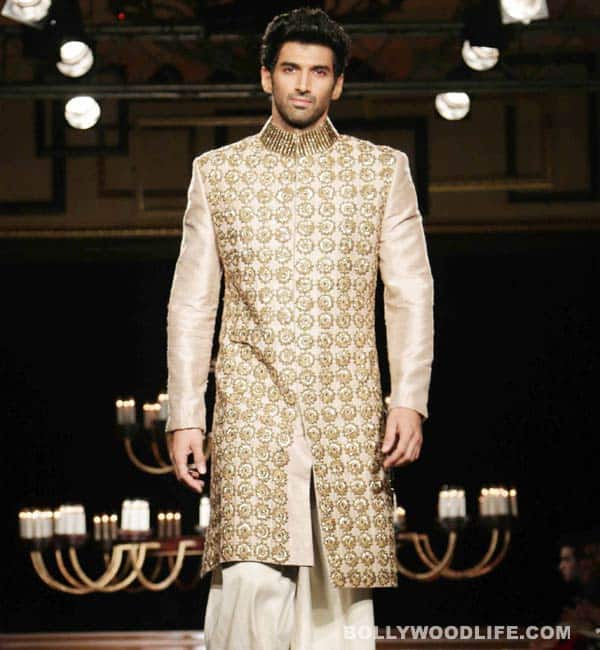 Aditya Roy Kapur: It's been an honour to walk for Manish Malhotra Aditya Roy Kapur: It's been an honour to walk for Manish Malhotra