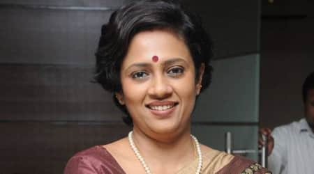 Lakshmy Ramakrishnan: Nerungi Vaa Muthamidathe is a test for myself! Lakshmy Ramakrishnan: Nerungi Vaa Muthamidathe is a test for myself!