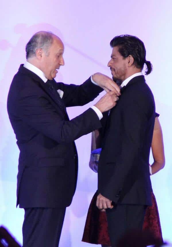 Shah Rukh Khan: My mother would have been extremely proud of this French honour Shah Rukh Khan: My mother would have been extremely proud of this French honour