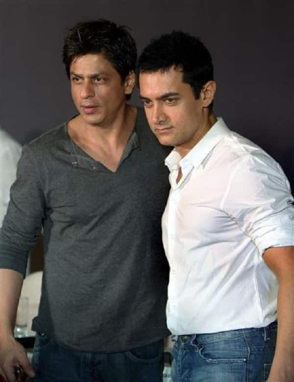 Revealed Why Did Shah Rukh Khan Take A Dig At Aamir Khan S P K Poster Bollywoodlife Com