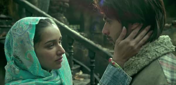 Haider song Aao Na: Vishal Bhardwaj and Gulzar give Shahid Kapoor a powerful track Haider song Aao Na: Vishal Bhardwaj and Gulzar give Shahid Kapoor a powerful track
