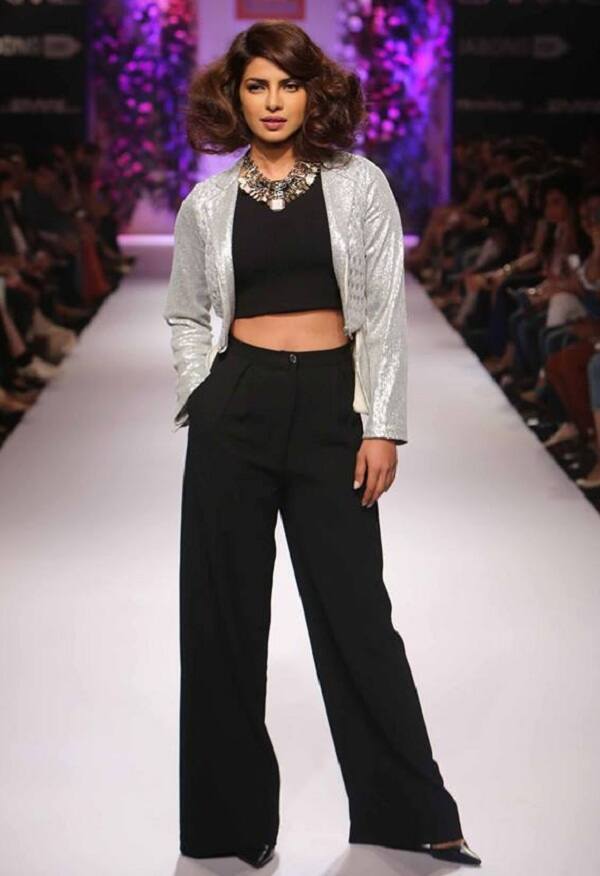 Lakme Fashion Week Winter/Festive 2014: Priyanka Chopra walks the ramp for Varun Bahl! Lakme Fashion Week Winter/Festive 2014: Priyanka Chopra walks the ramp for Varun Bahl!