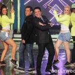 Bigg-Boss-8-Weekend-Ka-Vaar-With-Salman-Khan-and-Govinda-(2)