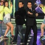 Bigg-Boss-8-Weekend-Ka-Vaar-With-Salman-Khan-and-Govinda-(3)