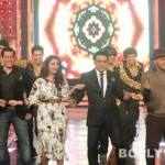 Bigg-Boss-8-Weekend-Ka-Vaar-With-Salman-Khan-and-the-Cast-of-Kill-Dill-(21)