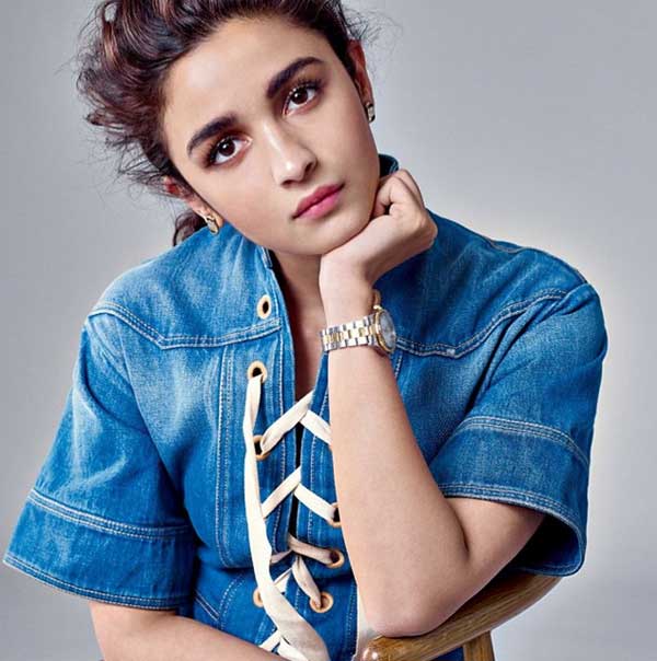 Alia Bhatt SHUTS IT DOWN with her summer vibe in her latest magazine