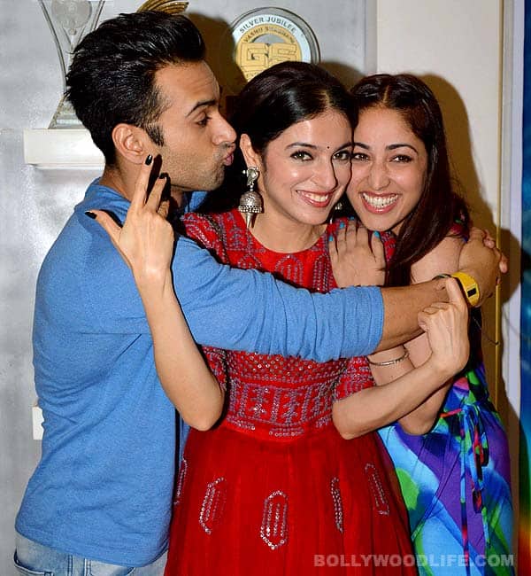 These 5 Pictures Prove Pulkit Samrat And Yami Gautam Are Trying Hard To Hide Their Secret Affair