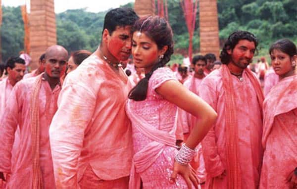 do me favour lets play holi download hd videos