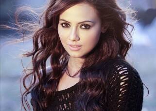 Sana Khan's boyfriend finds himself in legal mess after 'watching women' Sana Khan's boyfriend finds himself in legal mess after 'watching women'