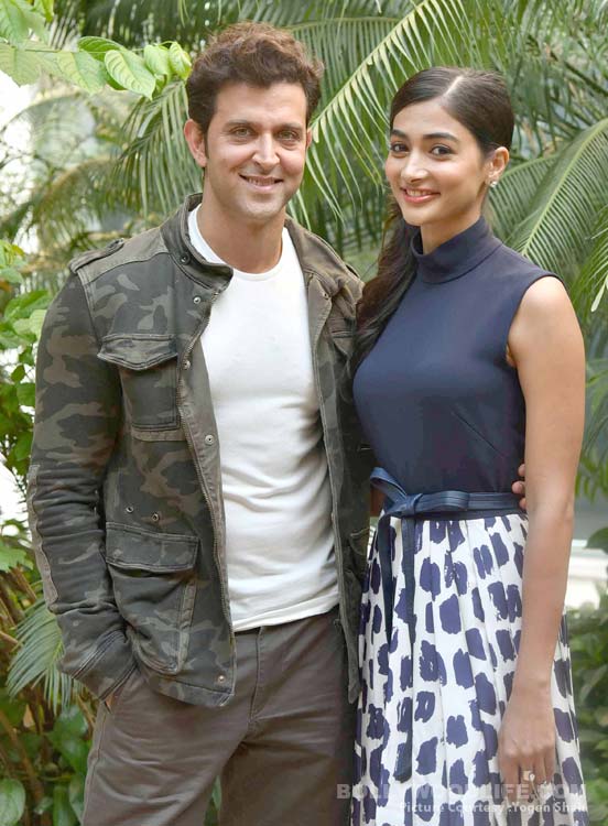 Hrithik-Roshan-Pooja-Hegde-(1)582016