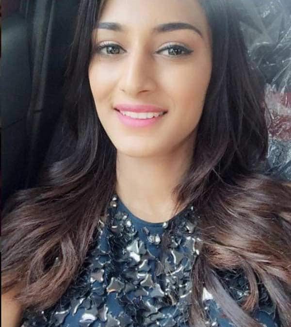 KRPKAB’s Erica Fernandes bags the Best Actress award at Asian Viewers Television Awards