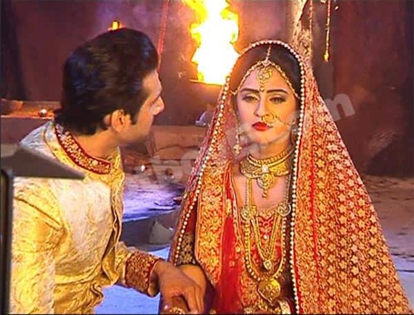 Brahmarakshas: Rishabh and Raina to get married to trap the devil