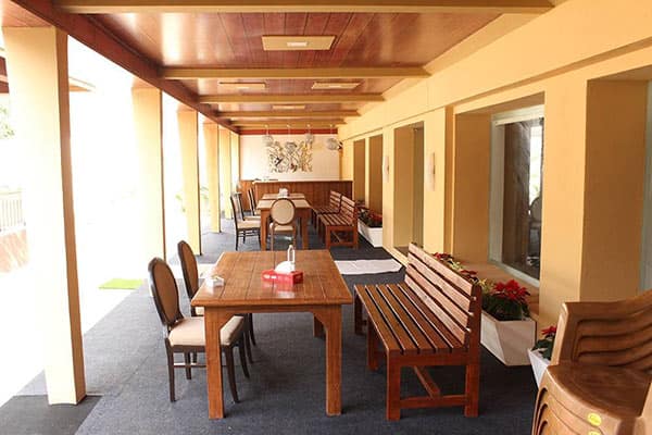 d65977d10f1b16fdda9233ee0d796810 - These pictures of Salman Khan’s private chalet will blow your min