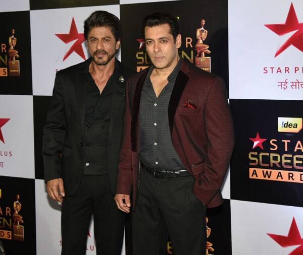 Salman Khan and Shah Rukh Khan at Screen Awards inseparable (2)